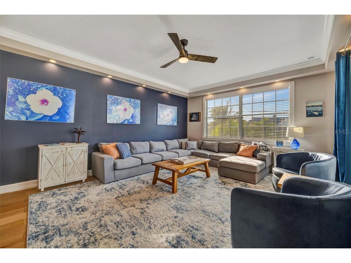 303 58th Street Holmes Beach FL 34217 A4674192 image8