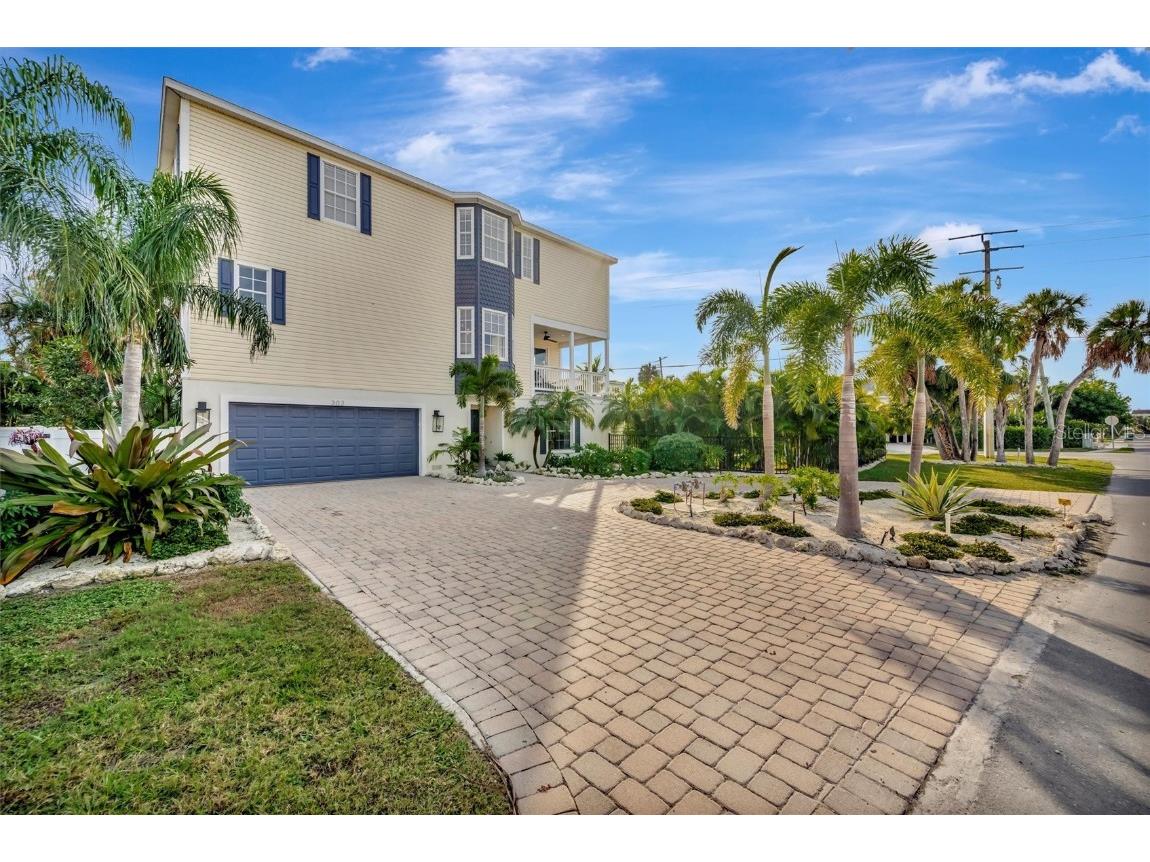 303 58th Street Holmes Beach FL 34217 A4674192 image80