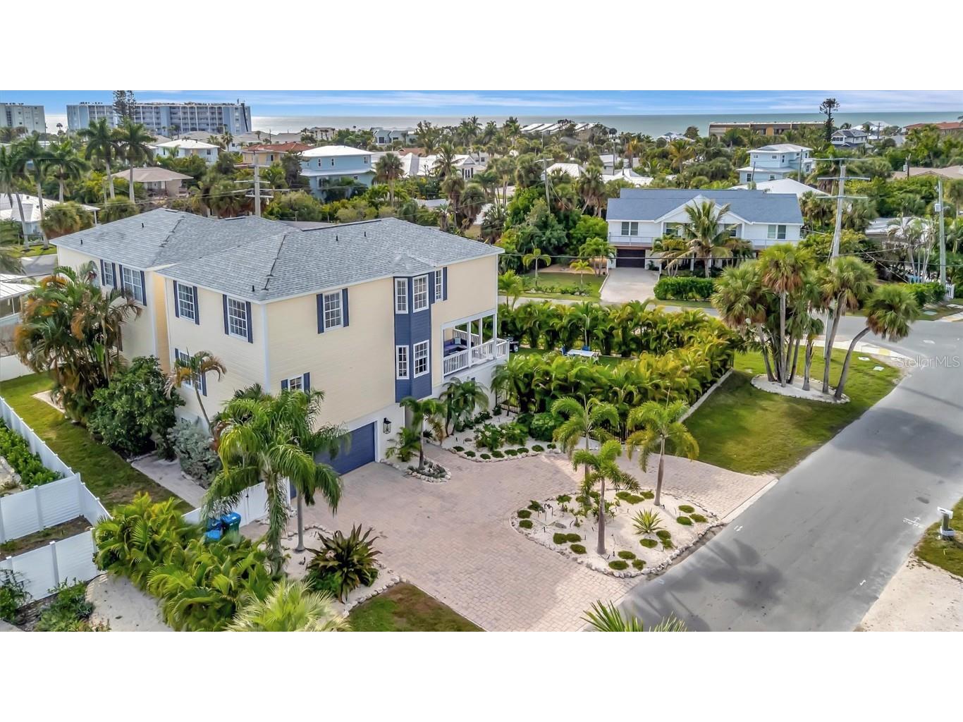 303 58th Street Holmes Beach FL 34217 A4674192 image81