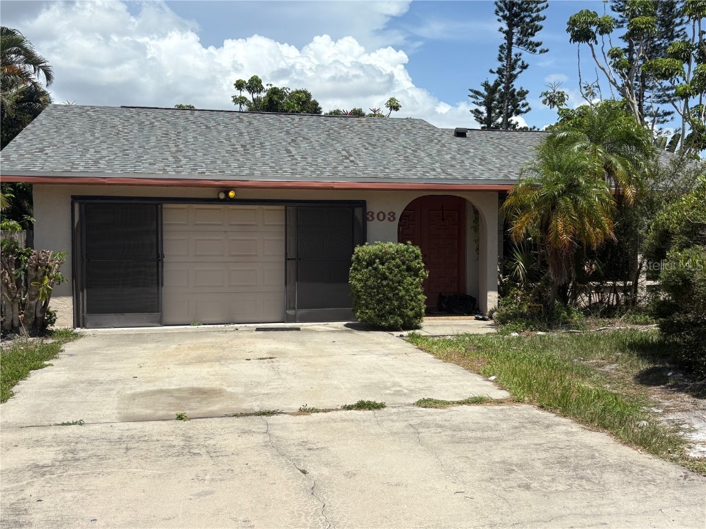 303 70th Street NW Bradenton FL 34209 A4657672 image1