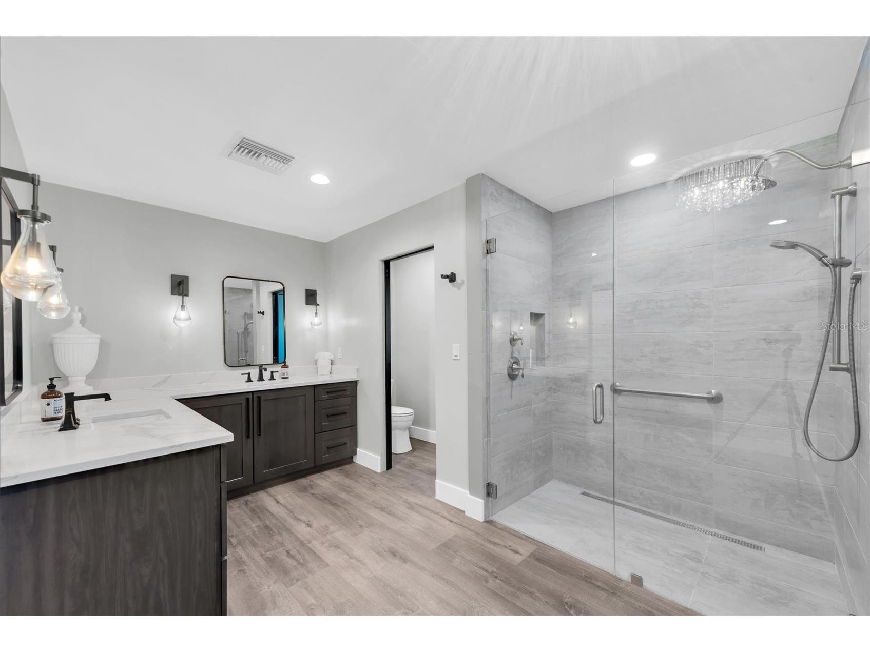 303 Bath Club Boulevard N North Redington Beach FL 33708 - GULF INTRACOASTAL WATERWAY TB8521928 image23