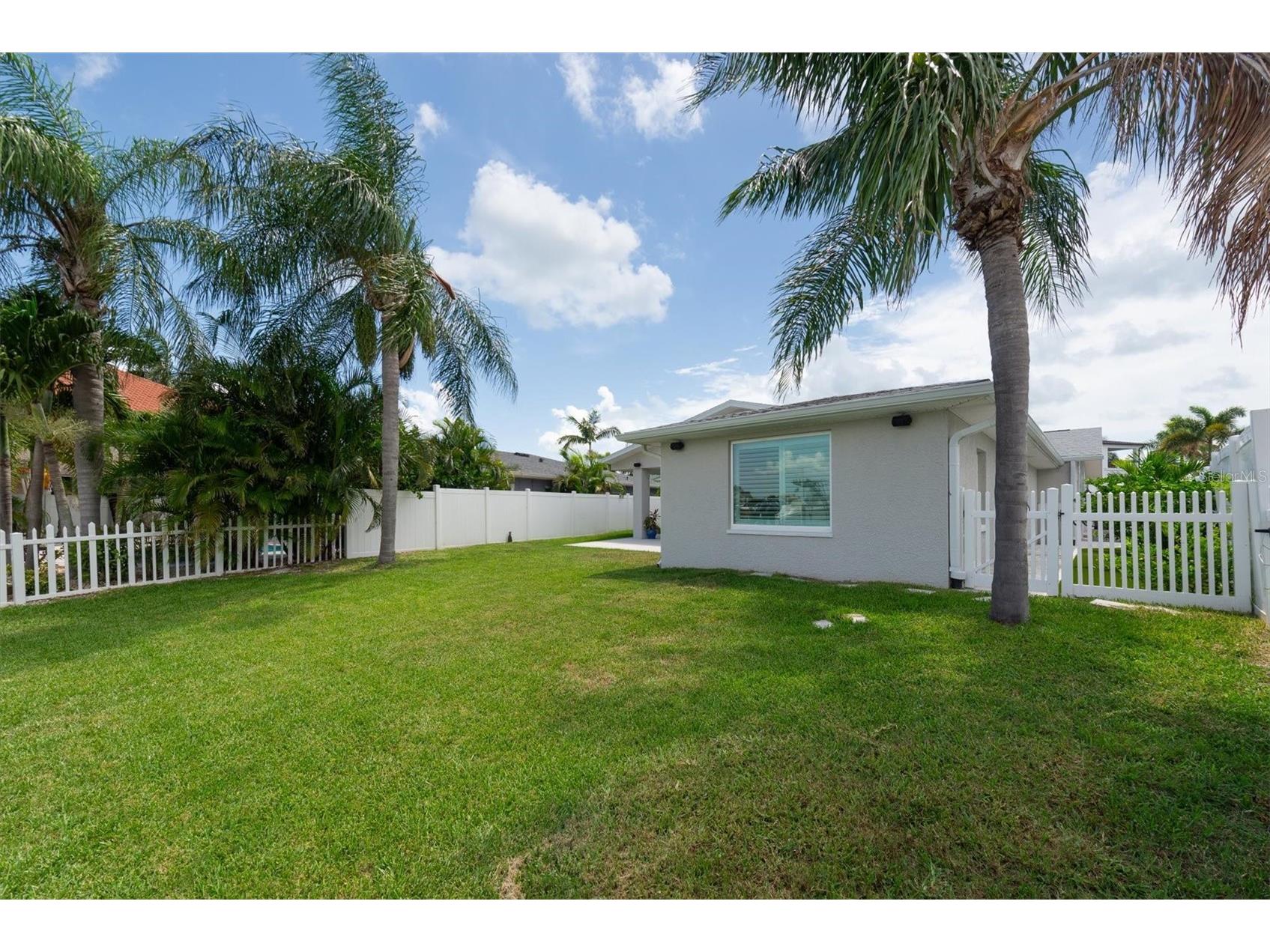 303 Bath Club Boulevard N North Redington Beach FL 33708 - GULF INTRACOASTAL WATERWAY TB8521928 image45