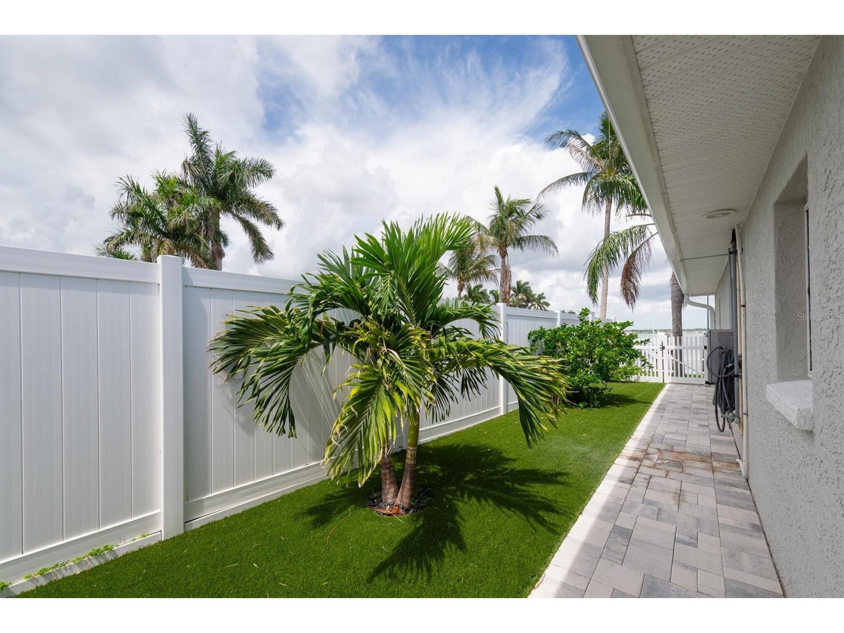 303 Bath Club Boulevard N North Redington Beach FL 33708 - GULF INTRACOASTAL WATERWAY TB8521928 image46