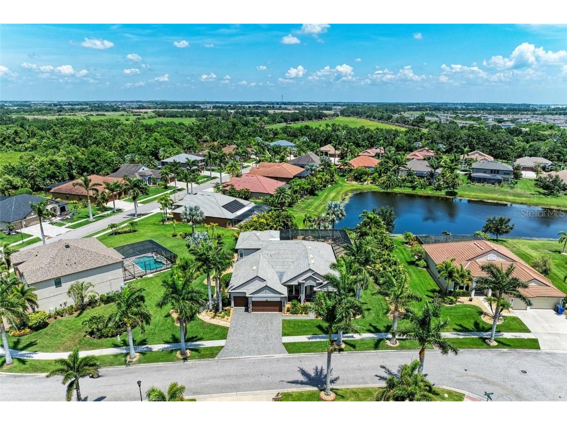 303 Cockle Shell Loop Apollo Beach FL 33572 A4655706 image1