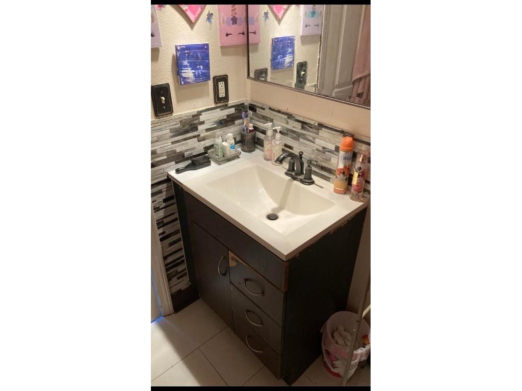 303 Cocoa Court Kissimmee FL 34758 O6334581 image11