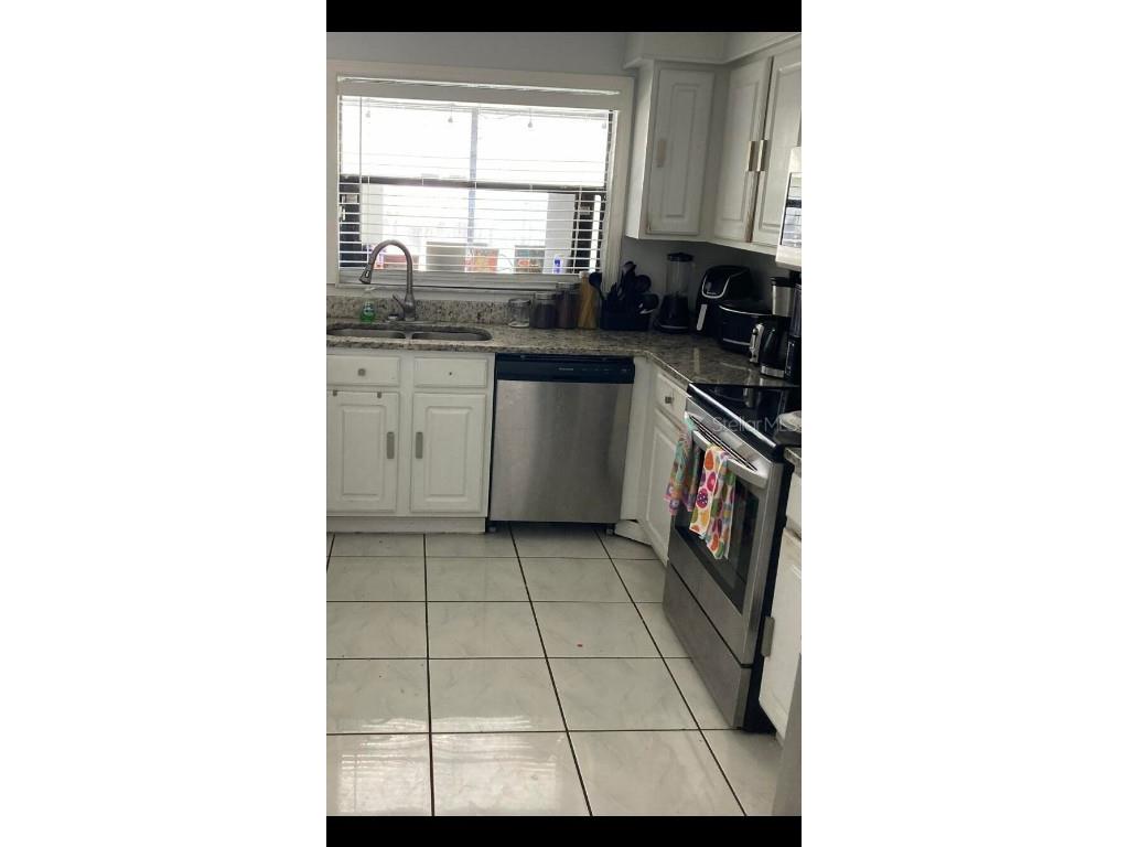 303 Cocoa Court Kissimmee FL 34758 O6334581 image12