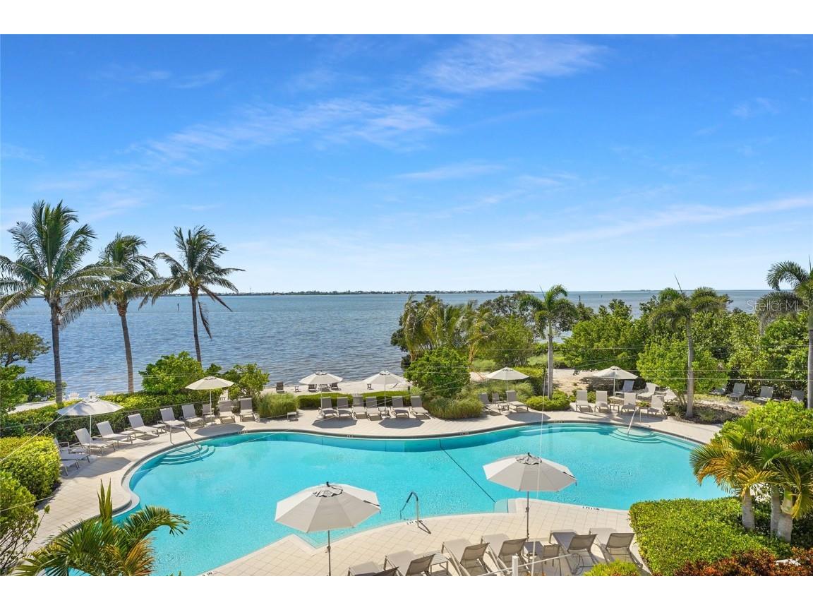 303 Compass Point Drive #101 Bradenton FL 34209 A4661239 image14