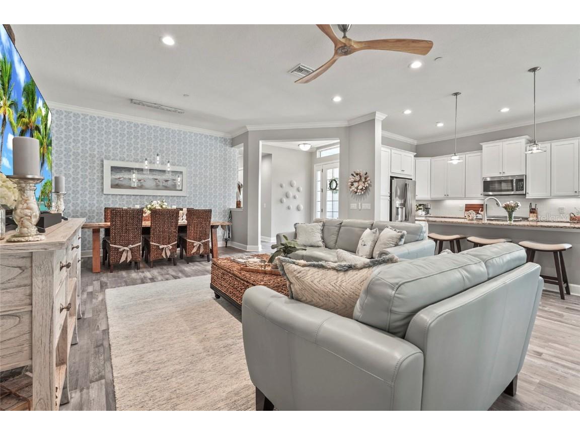 303 Compass Point Drive #101 Bradenton FL 34209 A4661239 image24