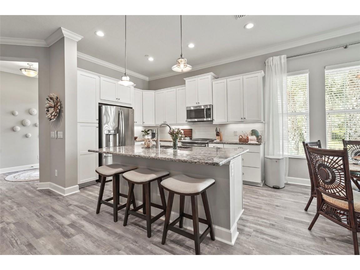 303 Compass Point Drive #101 Bradenton FL 34209 A4661239 image4