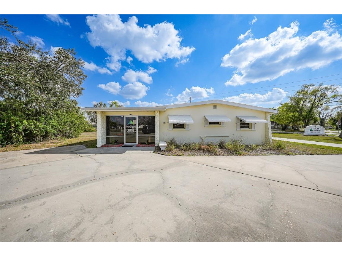 303 E Gibson Street Arcadia FL 34266 C7504994 image1