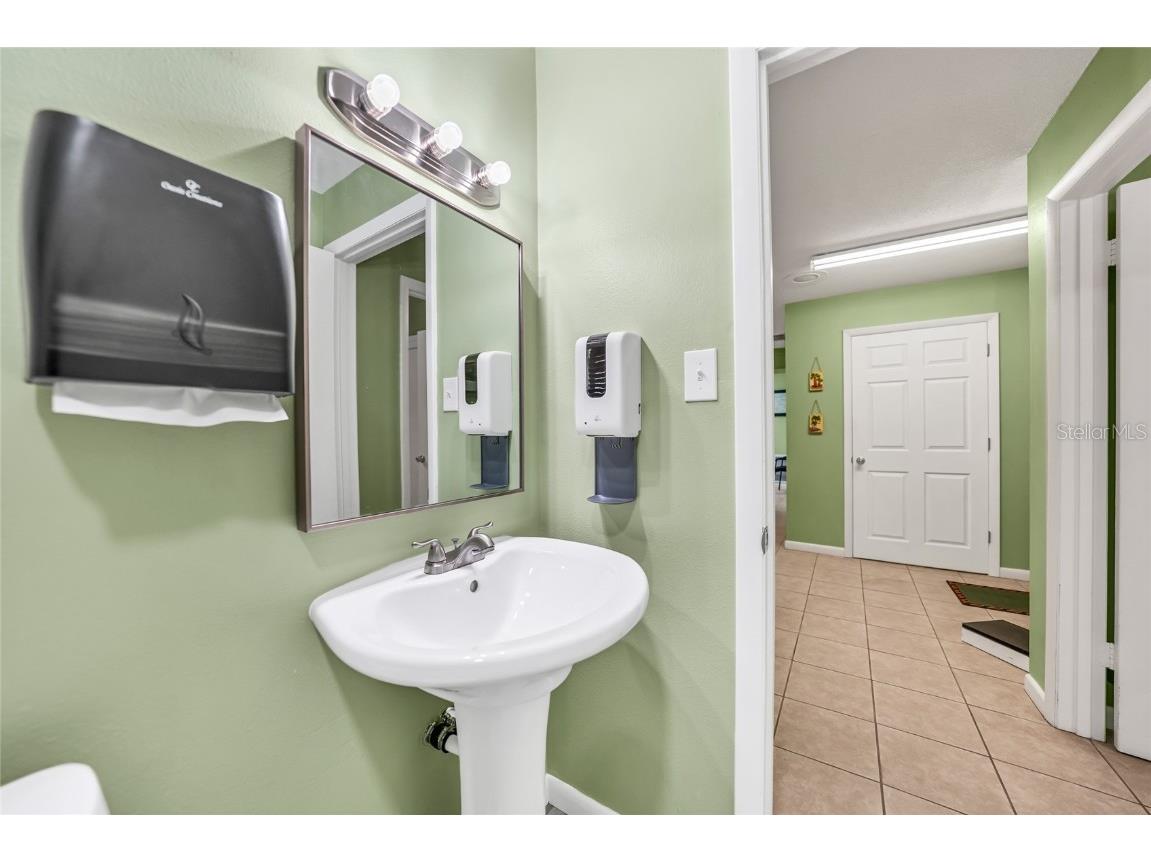 303 E Gibson Street Arcadia FL 34266 C7504994 image14