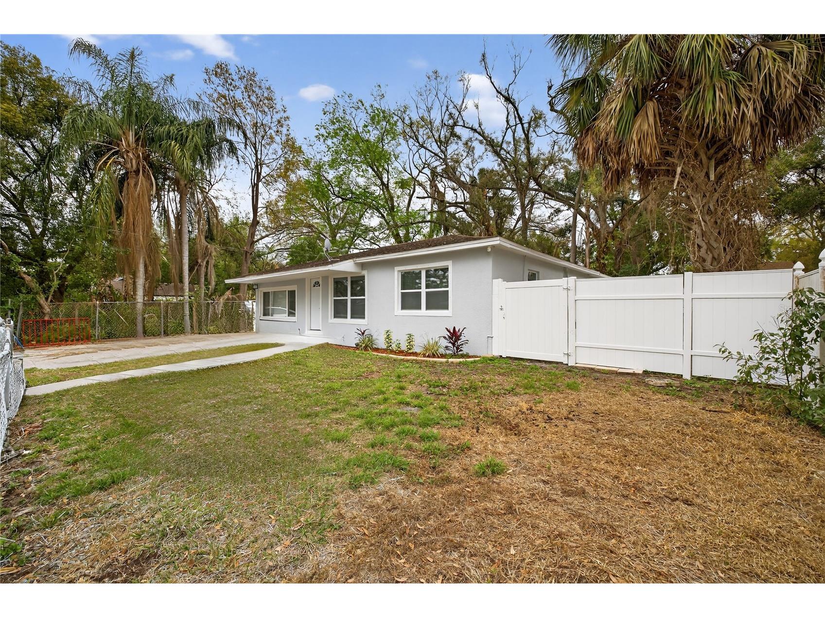 303 E Hollywood St Tampa FL 33604 TB8481378 image1