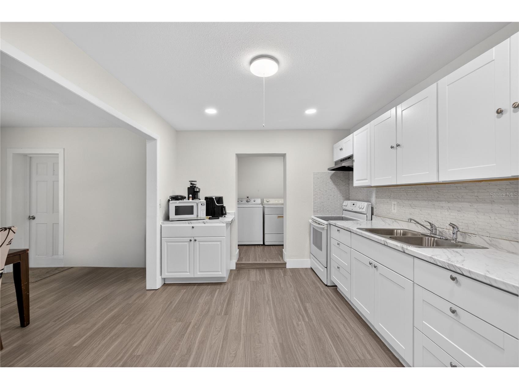 303 E Hollywood St Tampa FL 33604 TB8481378 image23