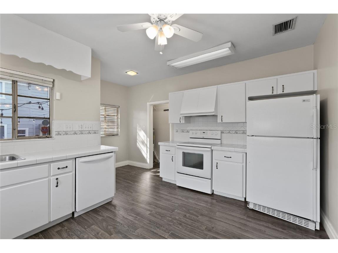 303 E Paris Street Tampa FL 33604 TB8444547 image10