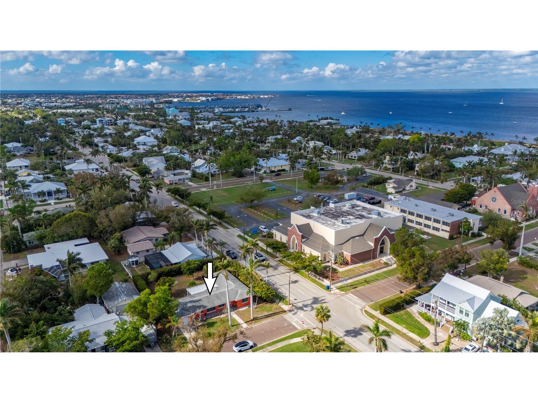 303 Gill Street Punta Gorda FL 33950 C7515062 image2