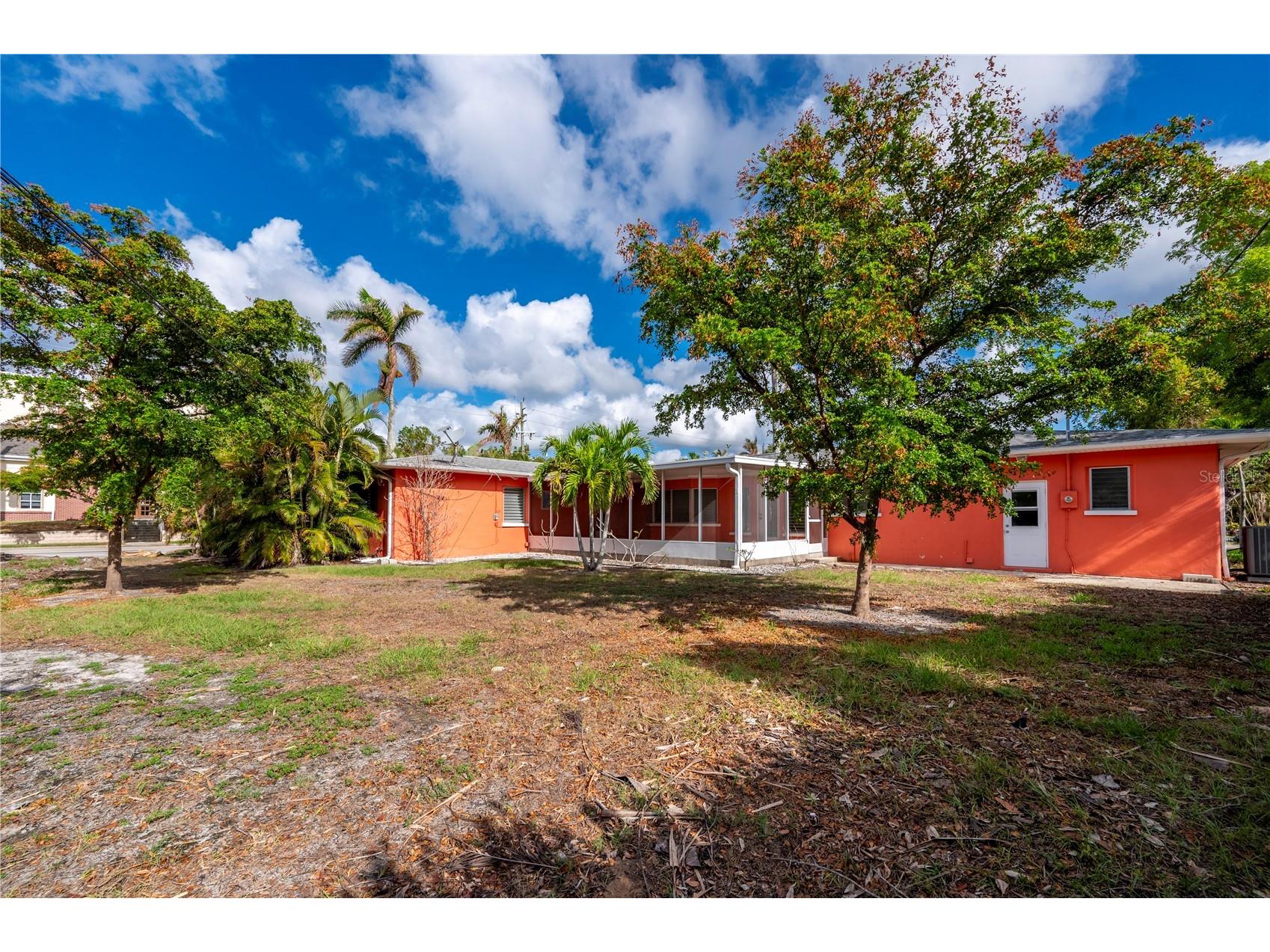 303 Gill Street Punta Gorda FL 33950 C7515062 image4