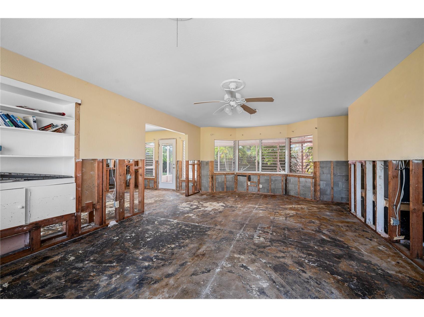 303 Gill Street Punta Gorda FL 33950 C7515062 image8