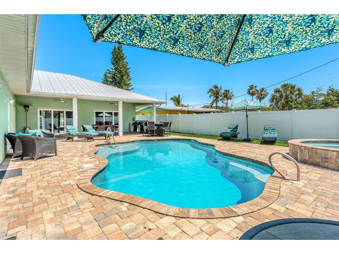 303 Harrison Avenue Cape Canaveral FL 32920 A4669665 image24