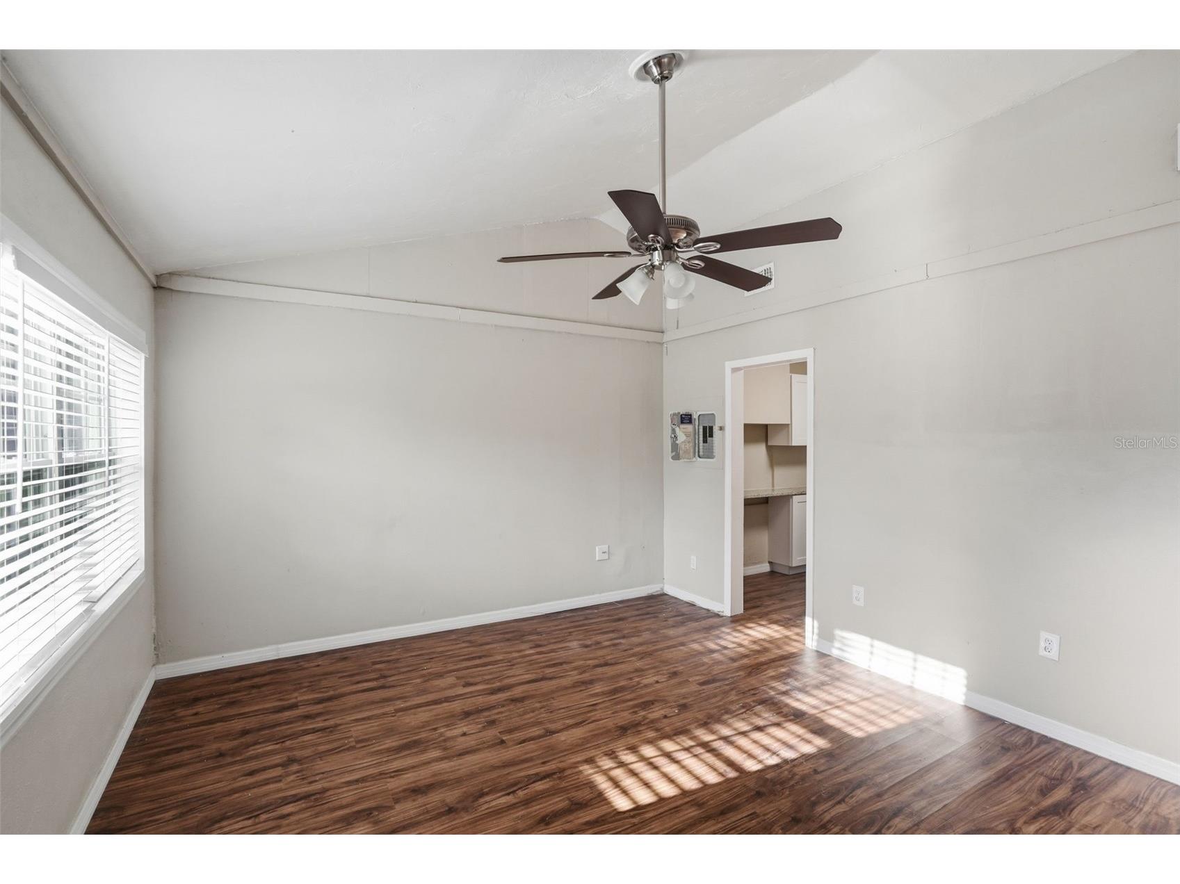 303 Josephine Avenue Fruitland Park FL 34731 O6403949 image4