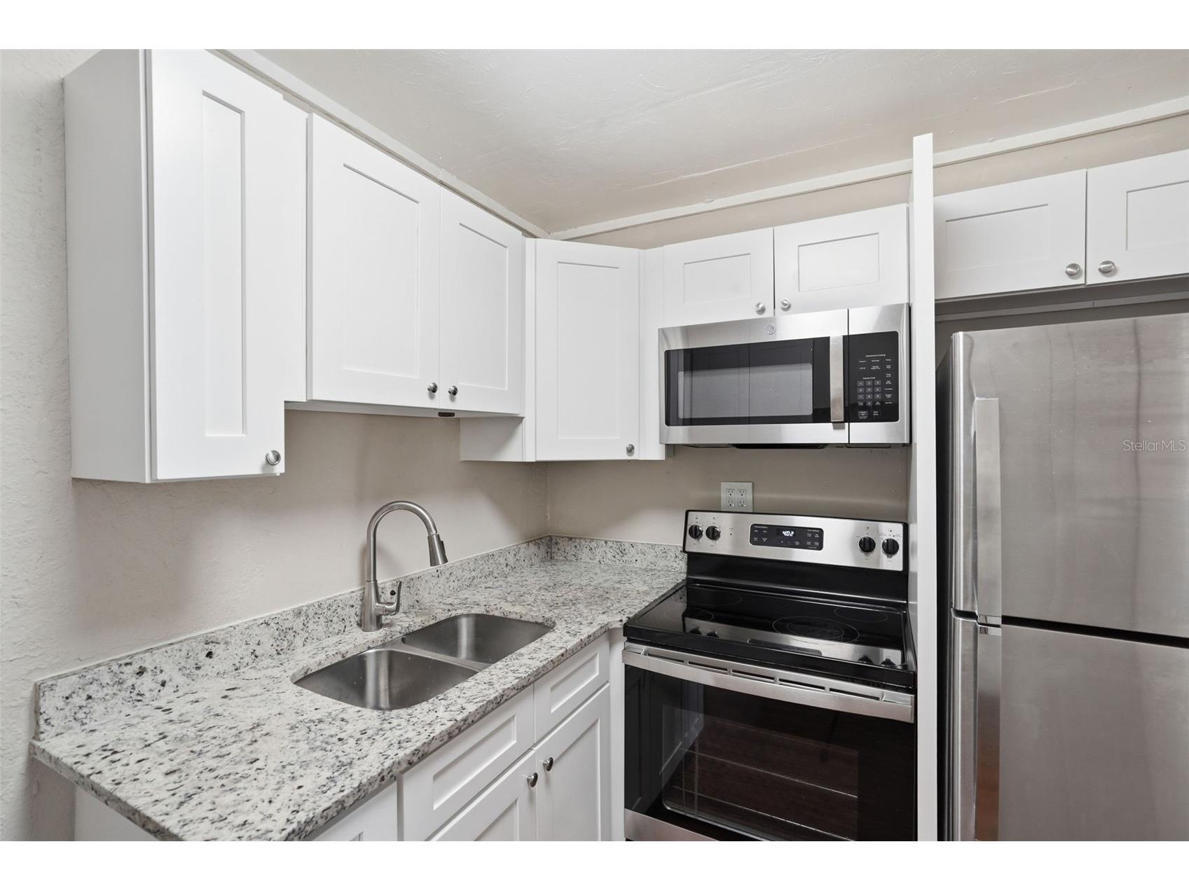 303 Josephine Avenue Fruitland Park FL 34731 O6403949 image6