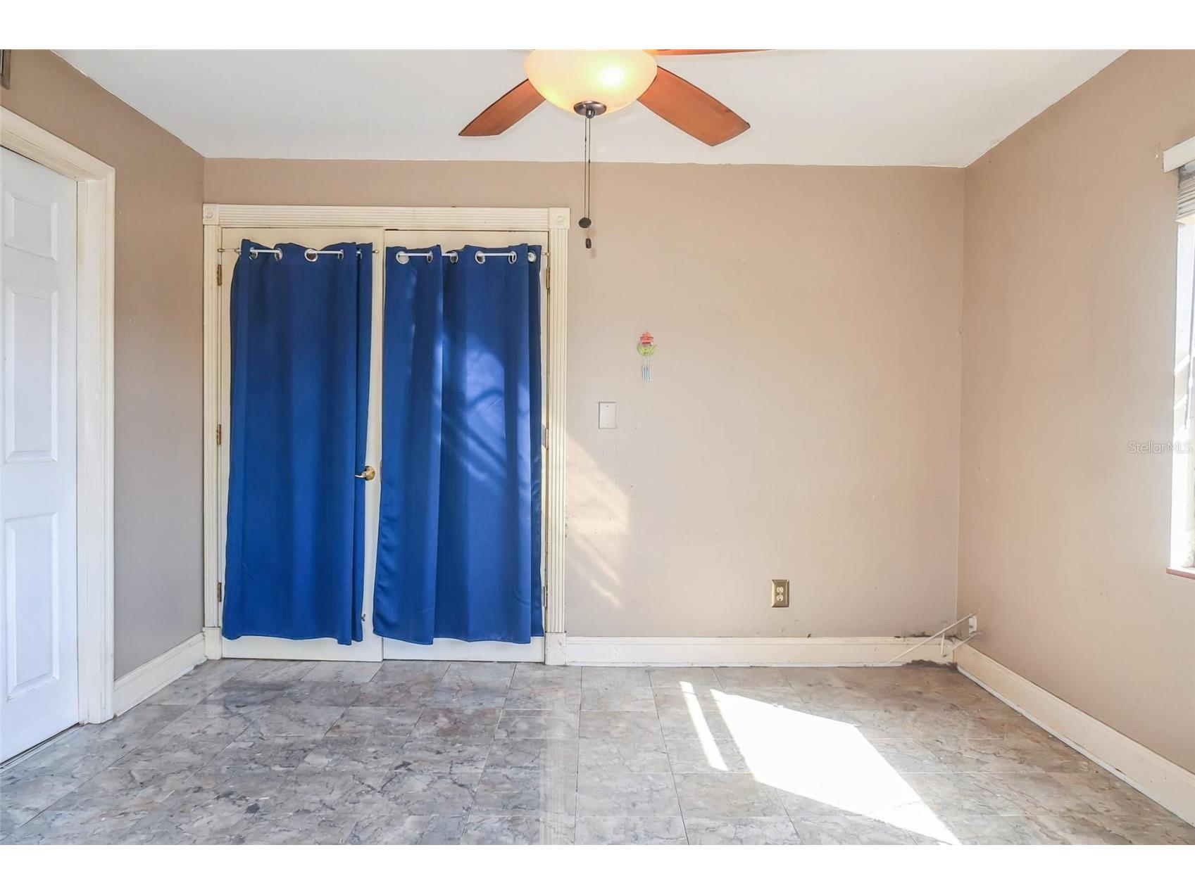 303 Lagoon Drive Palm Harbor FL 34683 TB8475281 image12