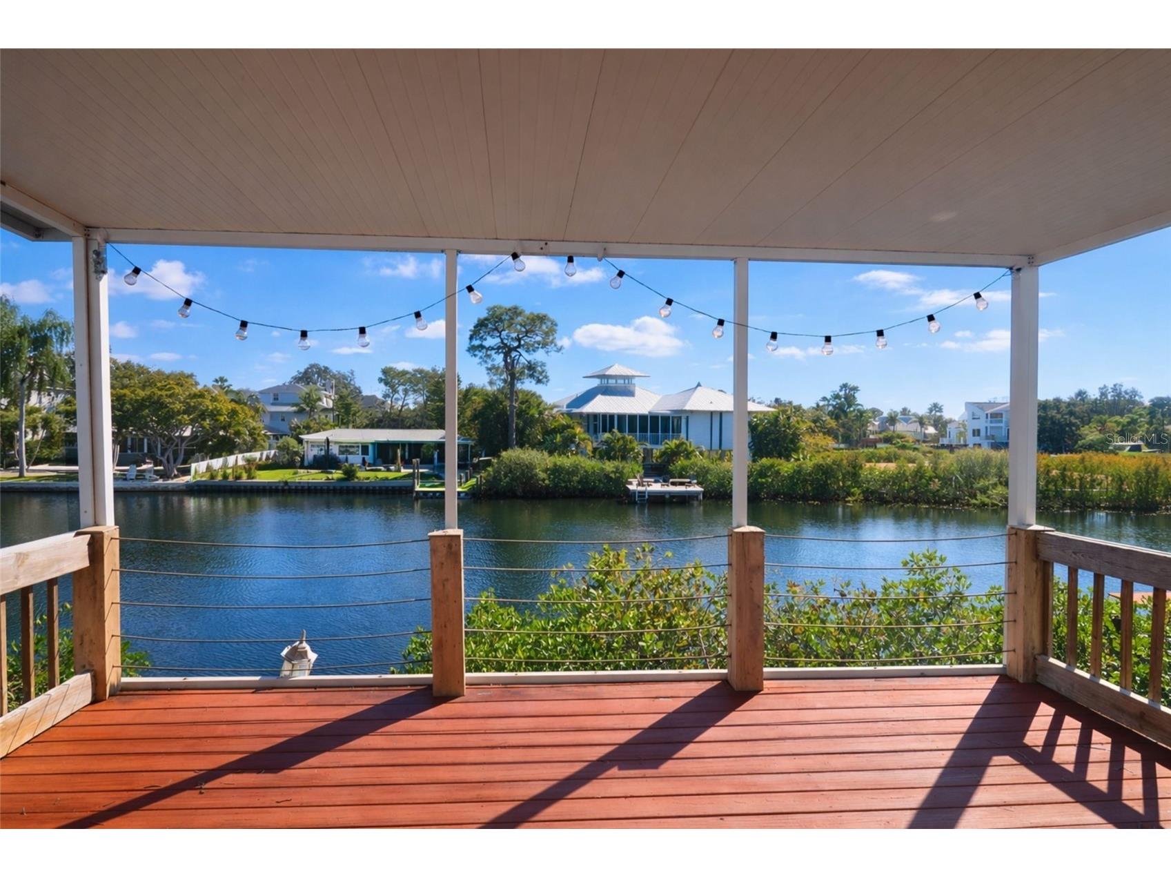 303 Lagoon Drive Palm Harbor FL 34683 TB8475281 image4