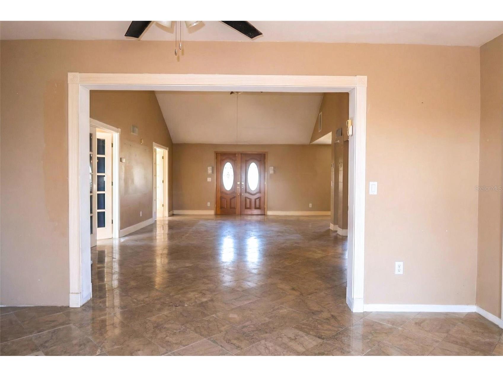 303 Lagoon Drive Palm Harbor FL 34683 TB8475281 image7
