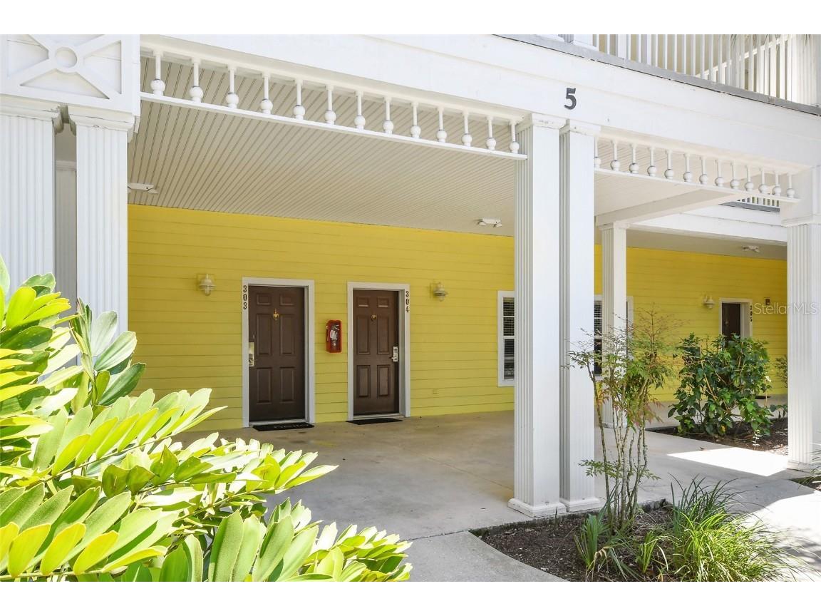 303 Lucaya Loop Davenport FL 33897 S5080425 image1