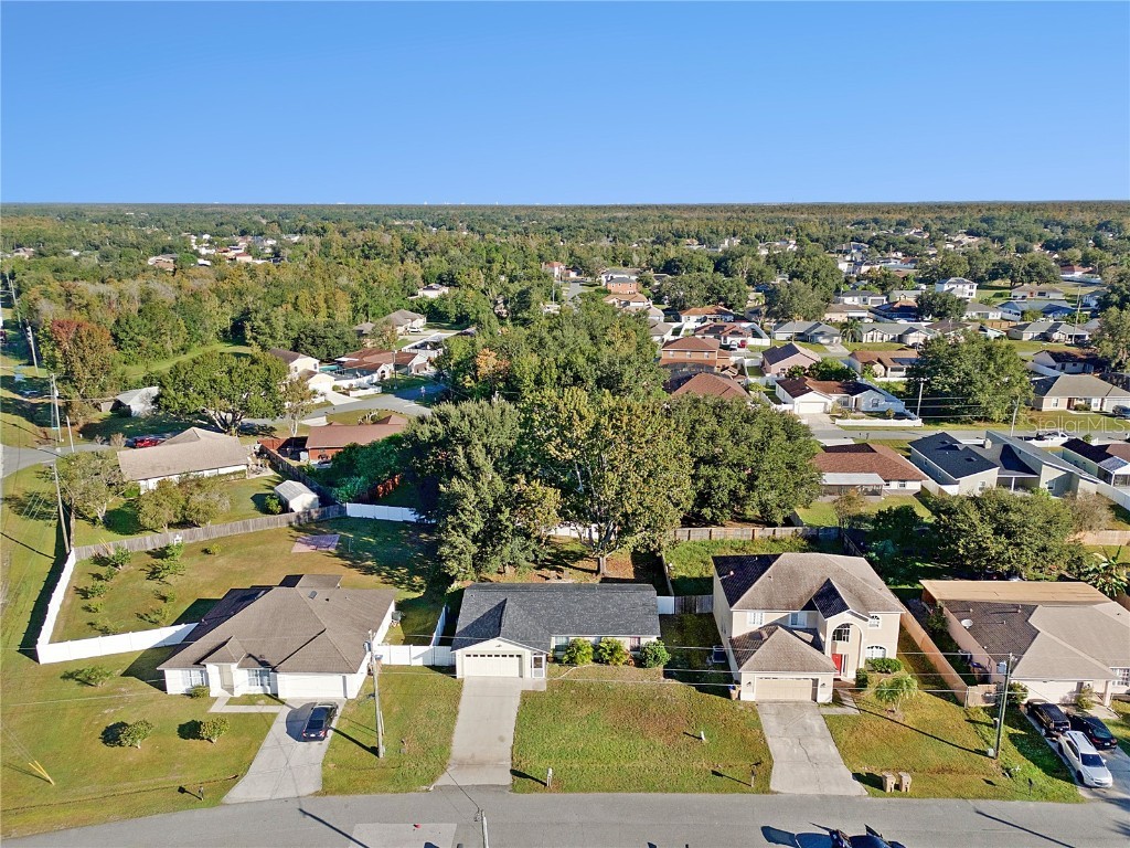 303 Mariana Way Kissimmee FL 34758 S5137791 image4