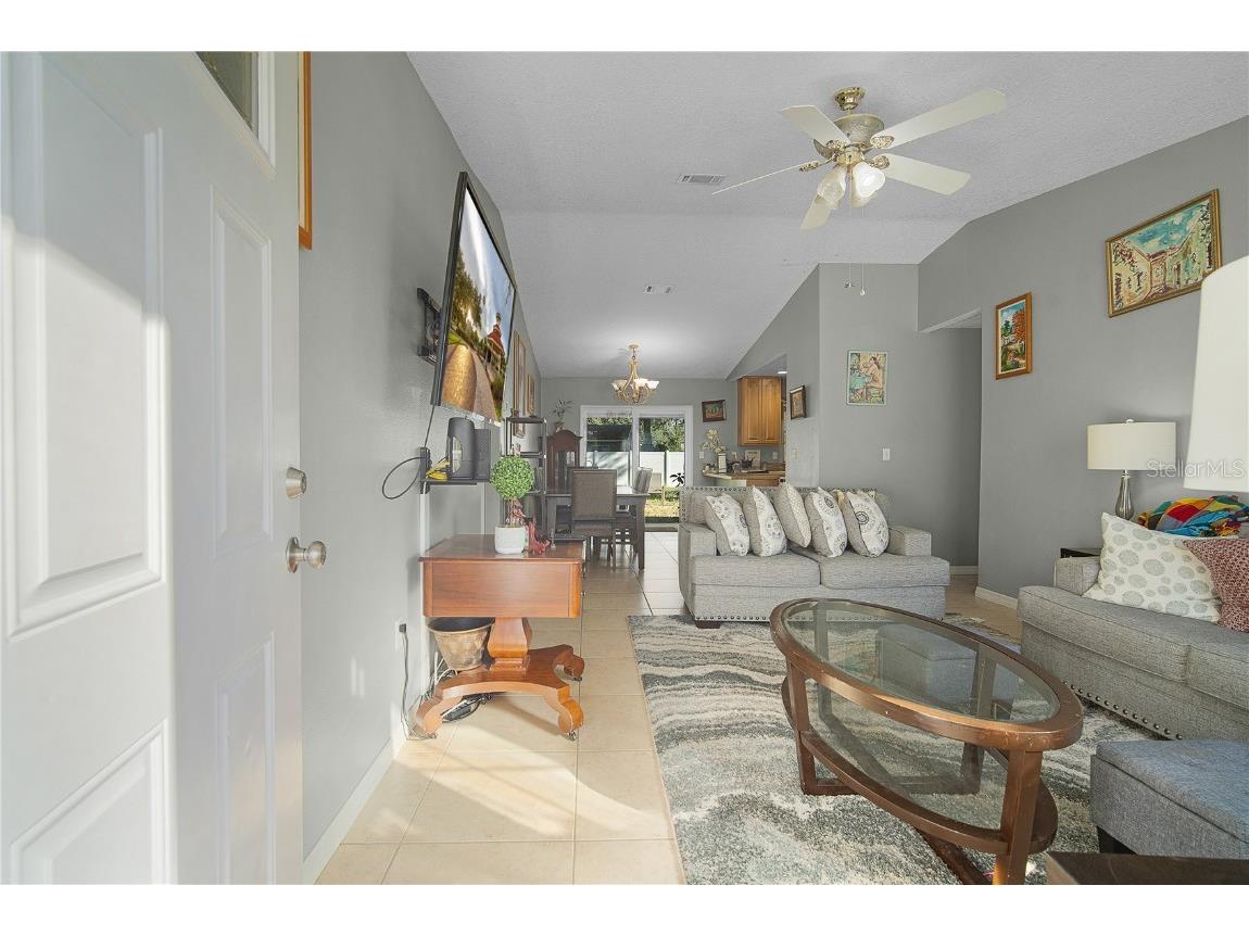 303 Mariana Way Kissimmee FL 34758 S5137791 image8