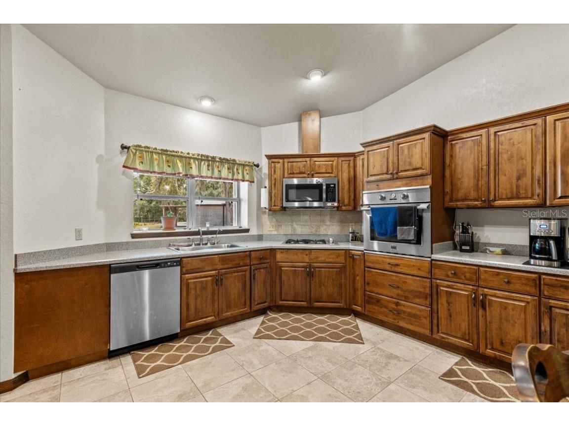 303 NE 290th Avenue Old Town FL 32680 GC532292 image3