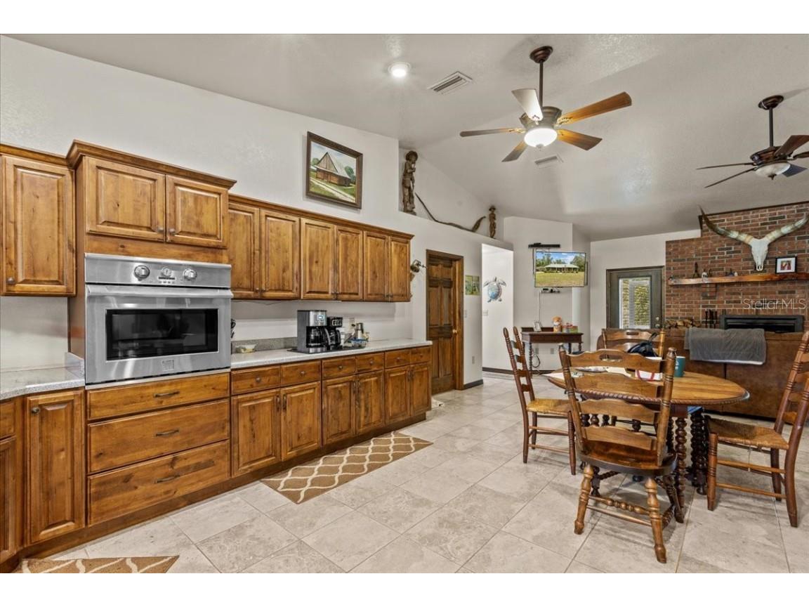 303 NE 290th Avenue Old Town FL 32680 GC532292 image4