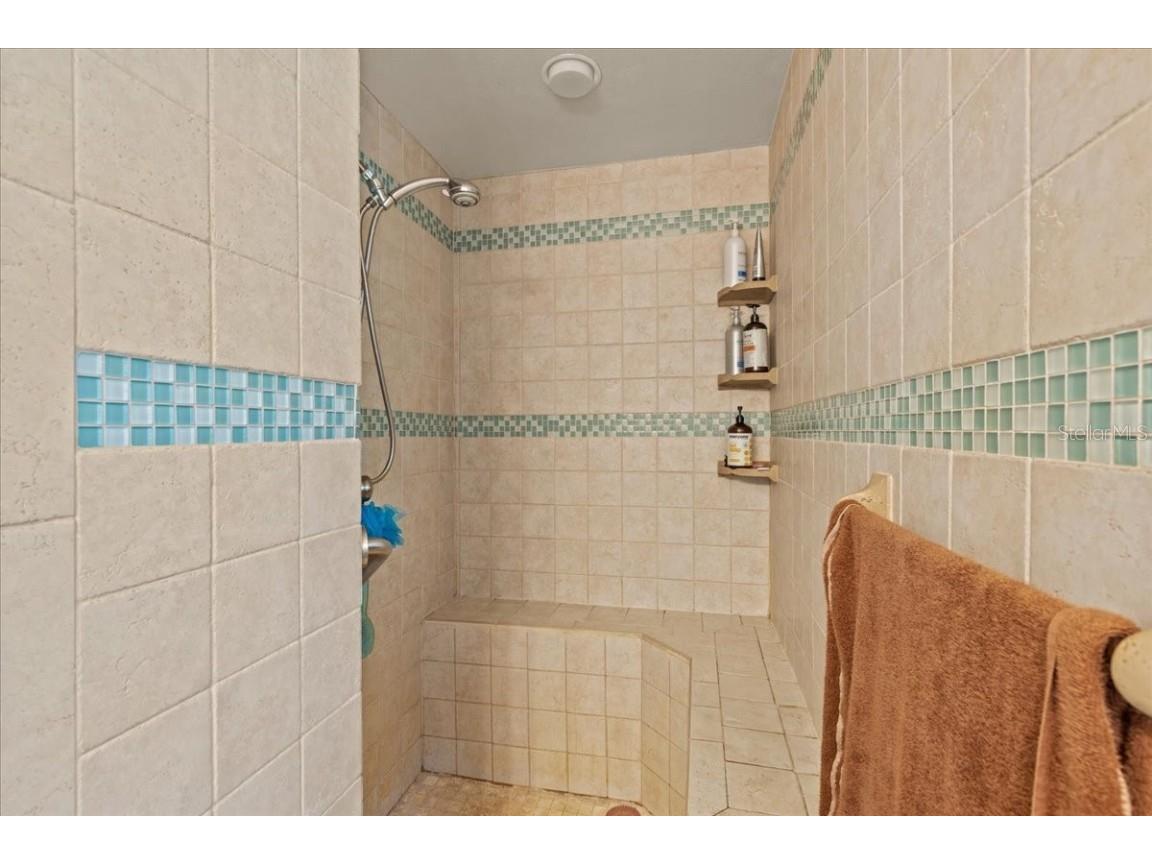 303 NE 290th Avenue Old Town FL 32680 GC532292 image6