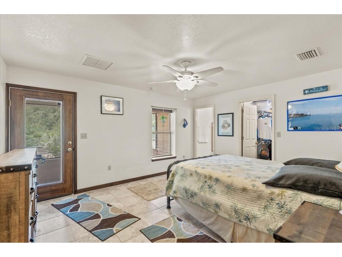 303 NE 290th Avenue Old Town FL 32680 GC532292 image9