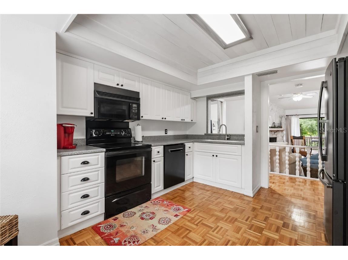 303 Old Mill Pond Road #303 Palm Harbor FL 34683 W7868256 image7