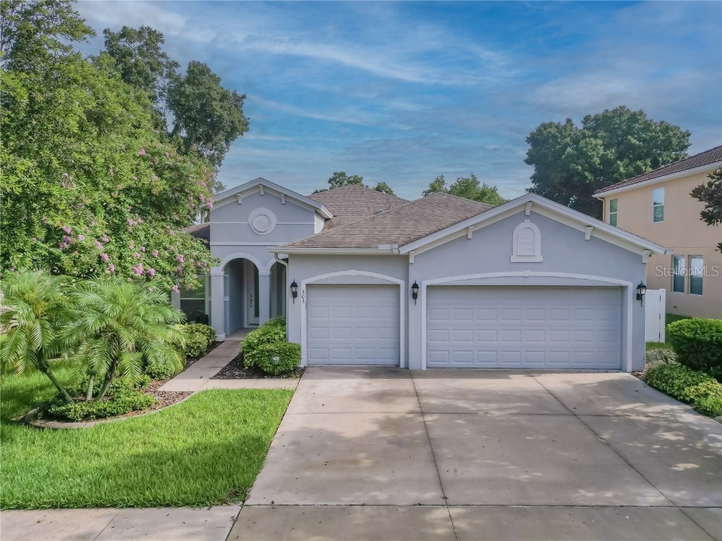 303 Parsons Woods Drive Seffner FL 33584 T3542381 image1