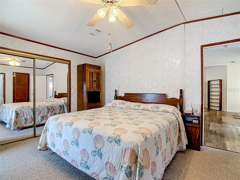 303 Pine Loop Frostproof FL 33843 TB8453647 image22