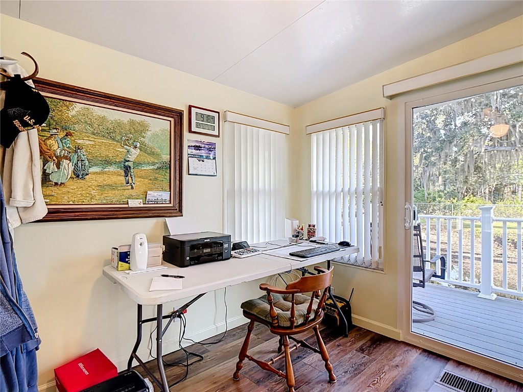 303 Pine Loop Frostproof FL 33843 TB8453647 image34