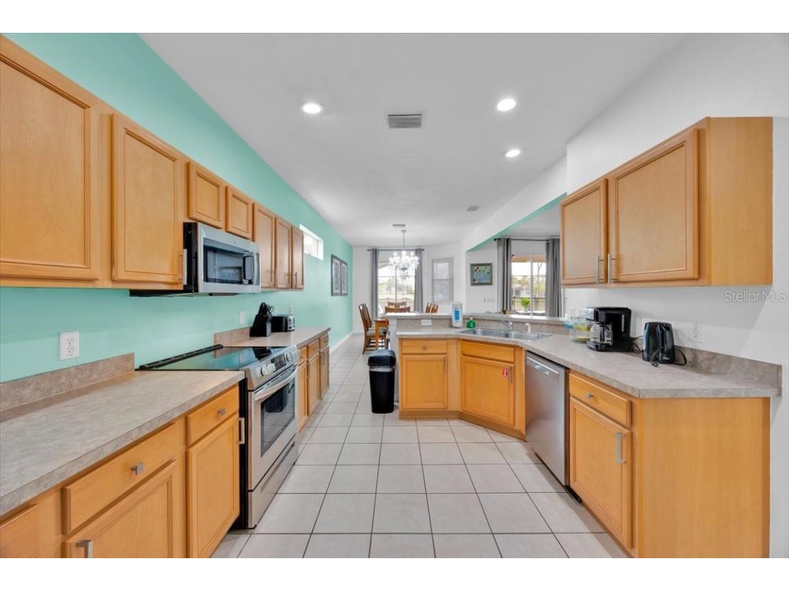 303 Plumoso Loop Davenport FL 33897 S5126911 image20