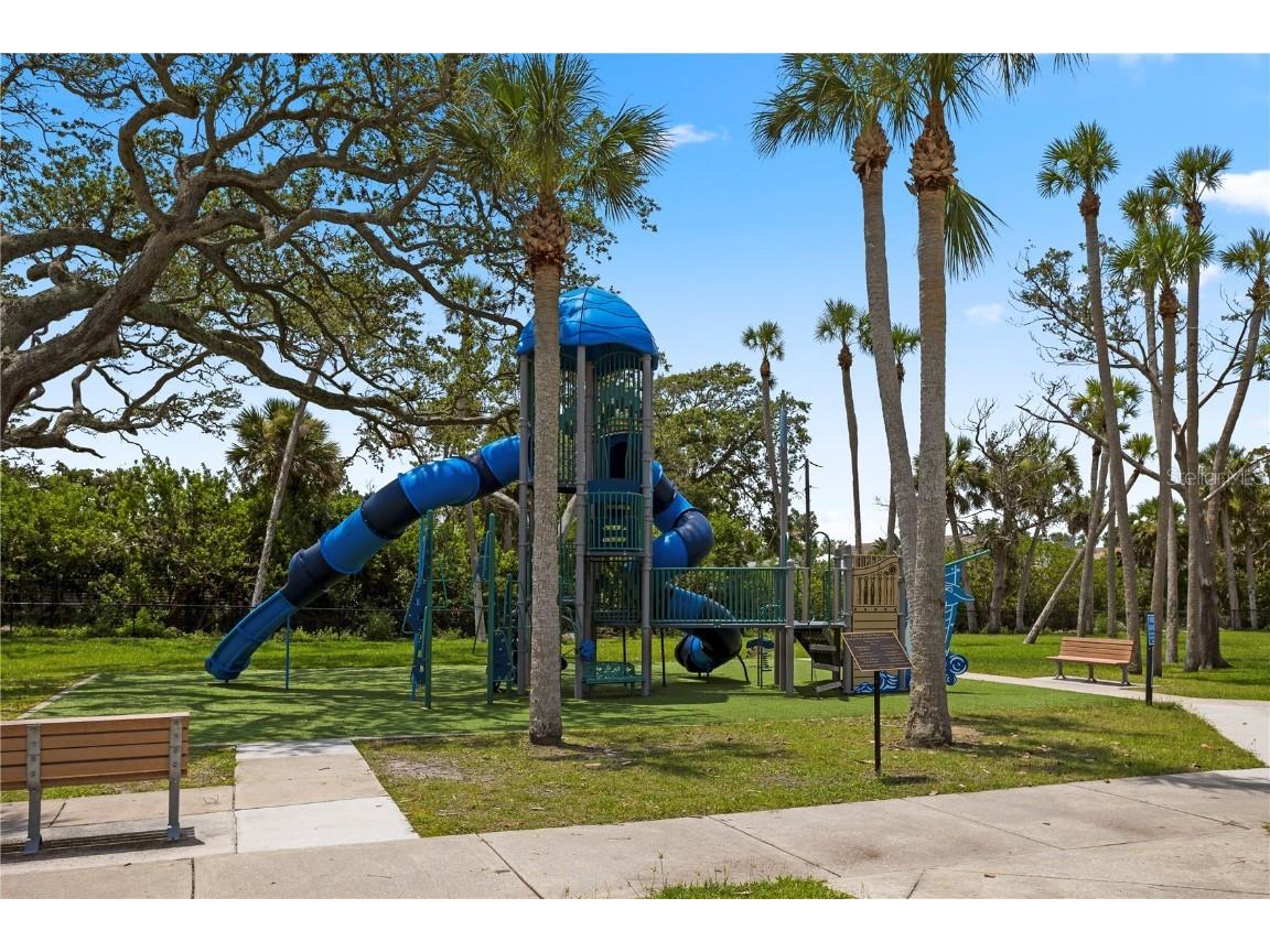 303 Ridge Boulevard #110 South Daytona FL 32119 V4943855 image30