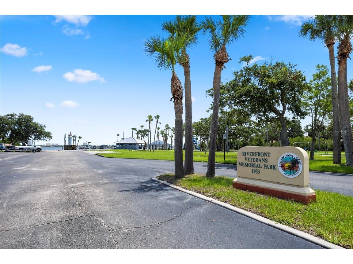 303 Ridge Boulevard #110 South Daytona FL 32119 V4943855 image32