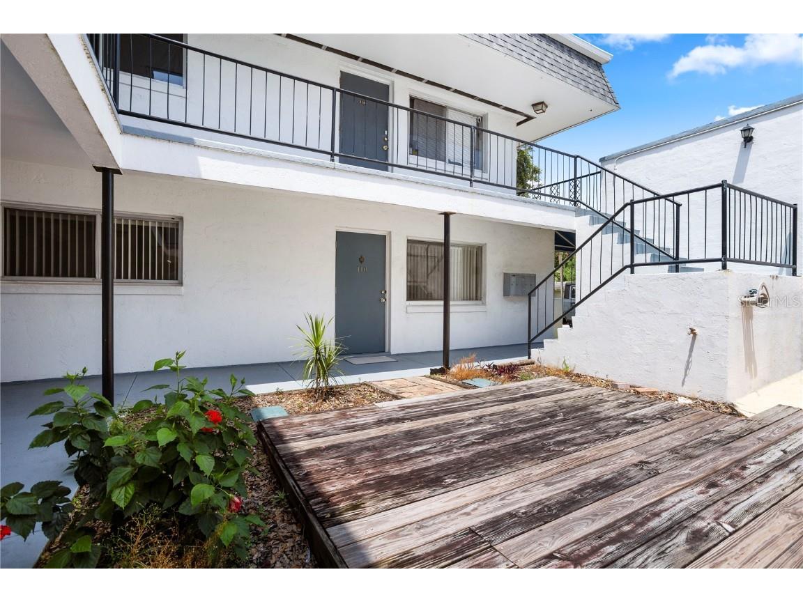 303 Ridge Boulevard #110 South Daytona FL 32119 V4943855 image5