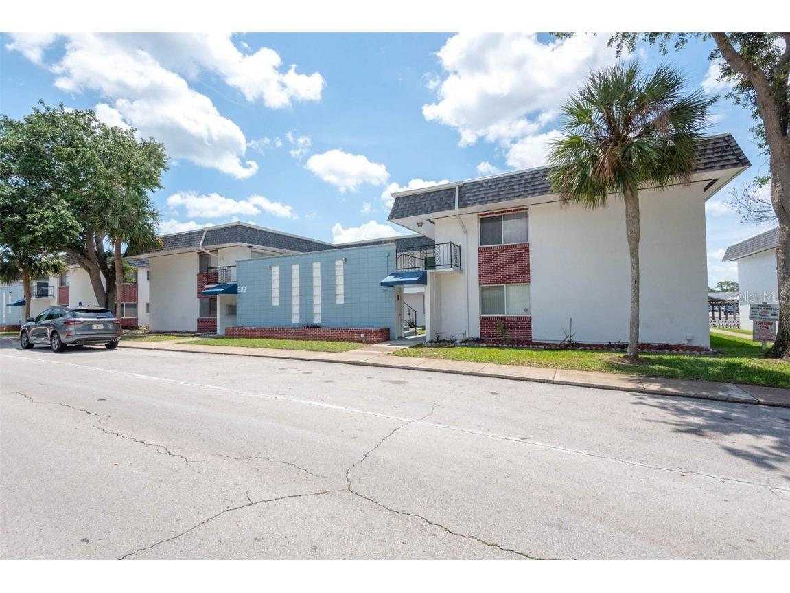 303 Ridge Boulevard #2100 Daytona Beach FL 32119 O6313521 image1