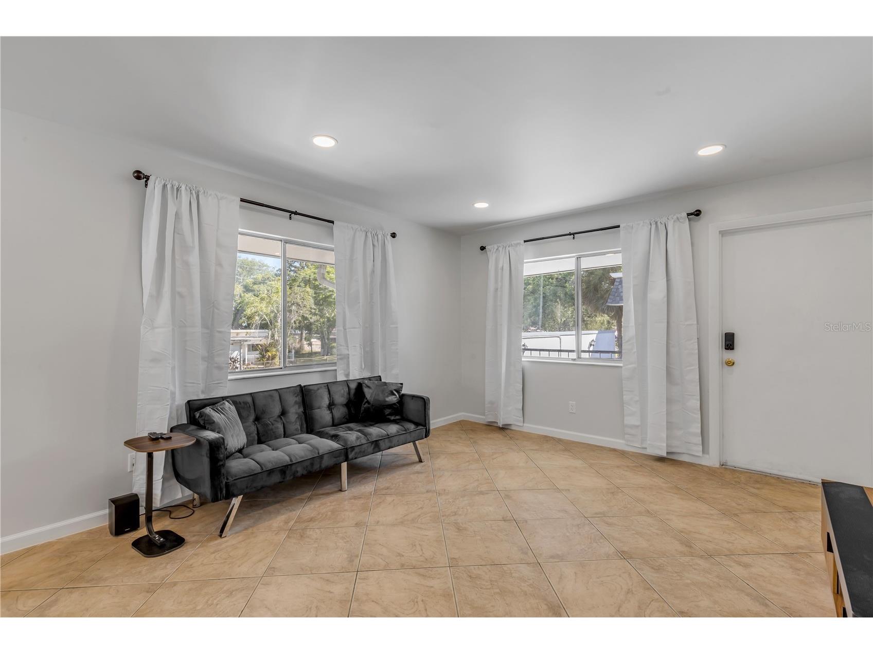 303 Ridge Boulevard #2100 Daytona Beach FL 32119 V4948600 image4
