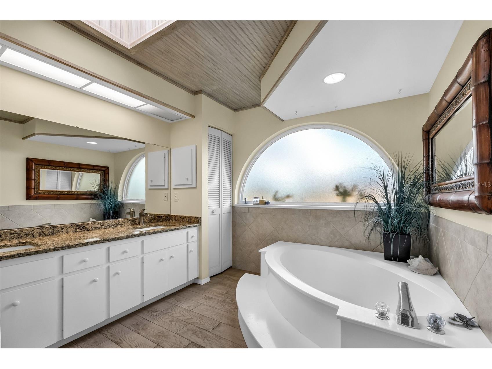303 Rotonda Circle Rotonda West FL 33947 C7525873 image29