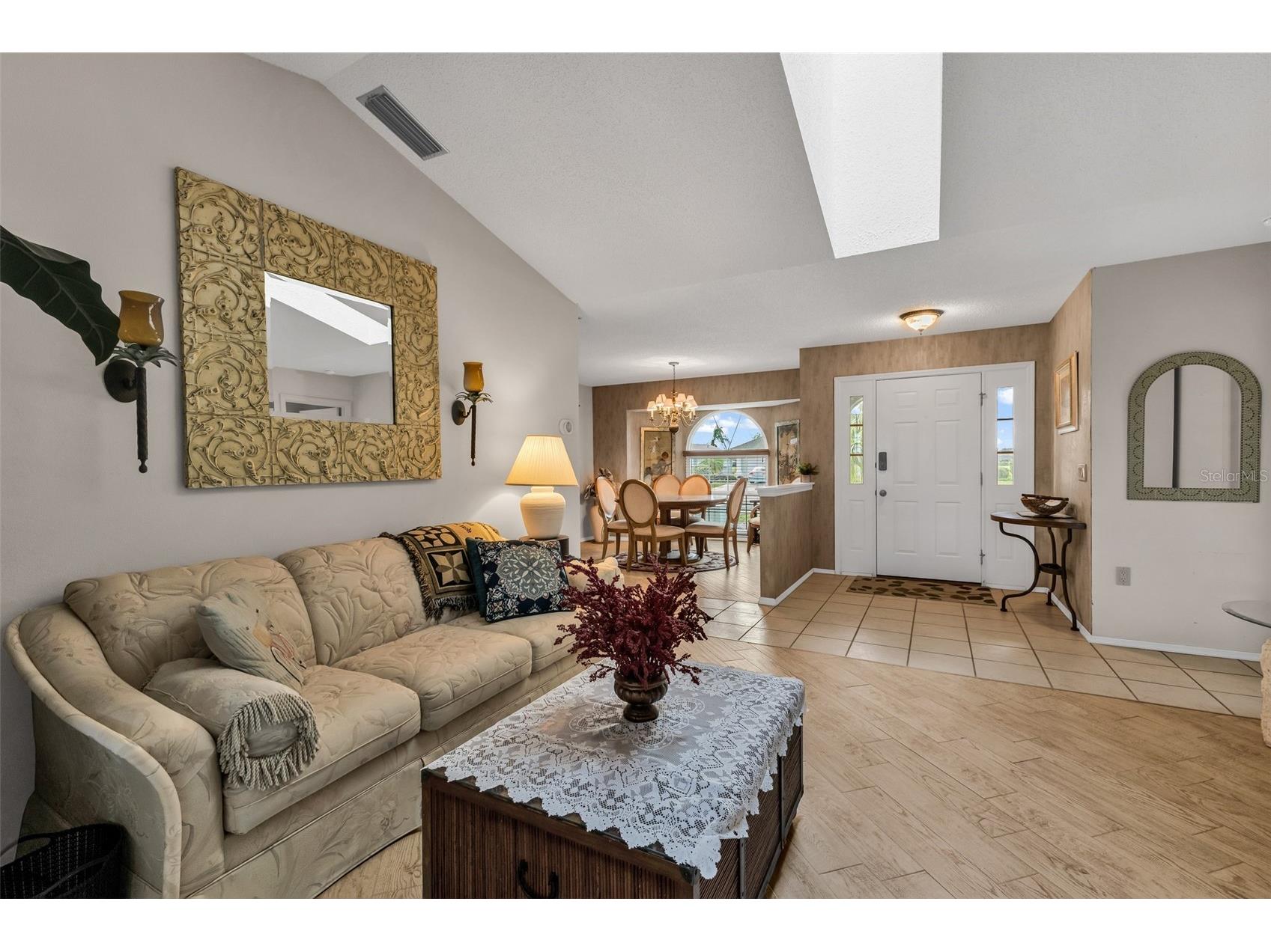 303 Rotonda Circle Rotonda West FL 33947 C7525873 image9