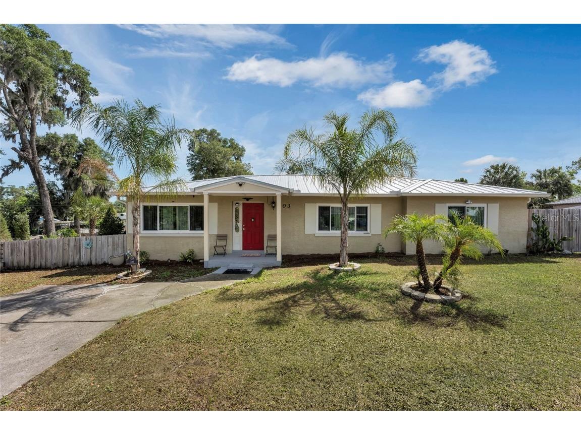 303 S Boundary Avenue Deland FL 32720 V4931518 image1