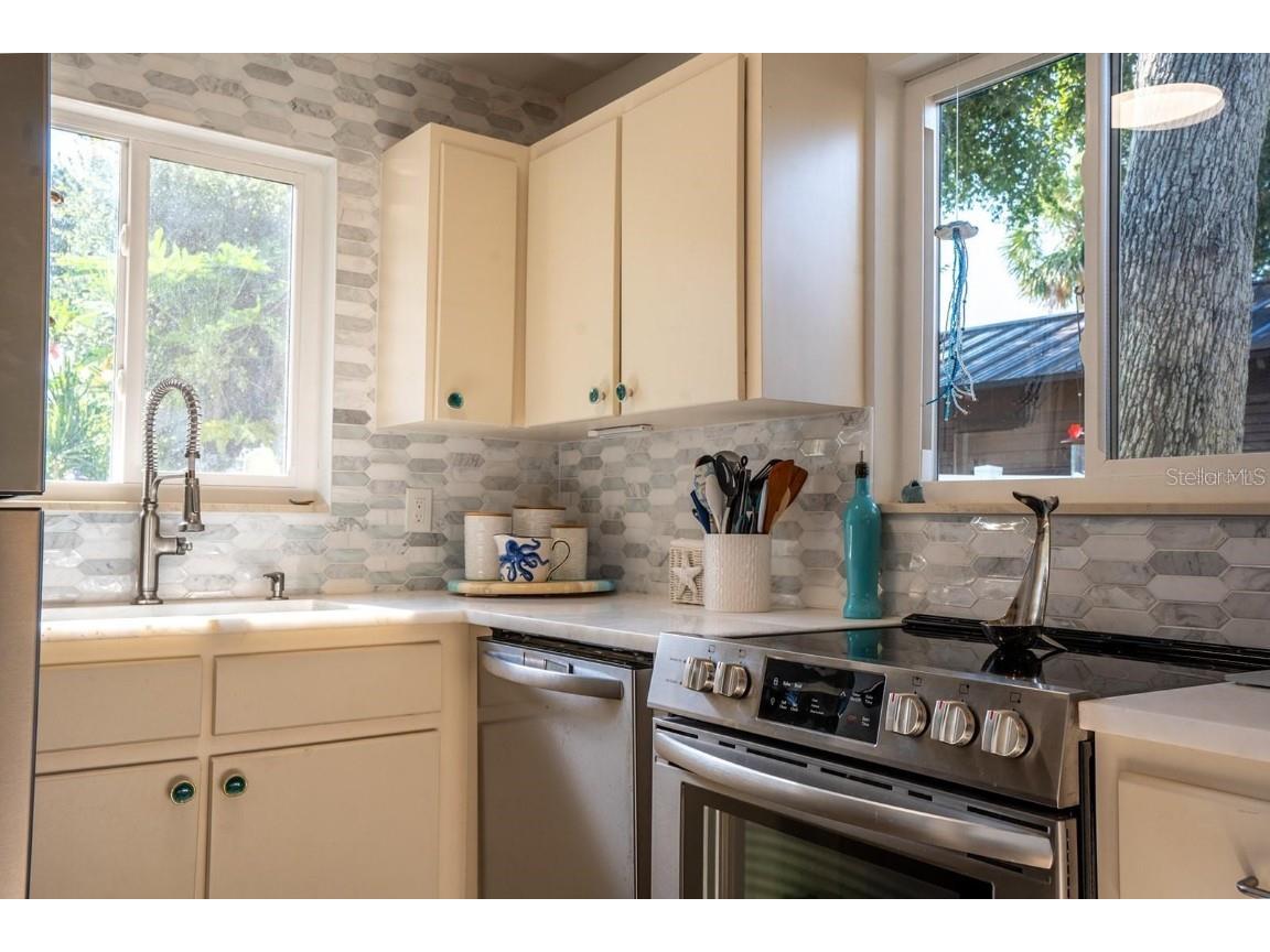 303 S Pine Street New Smyrna Beach FL 32169 NS1086677 image15