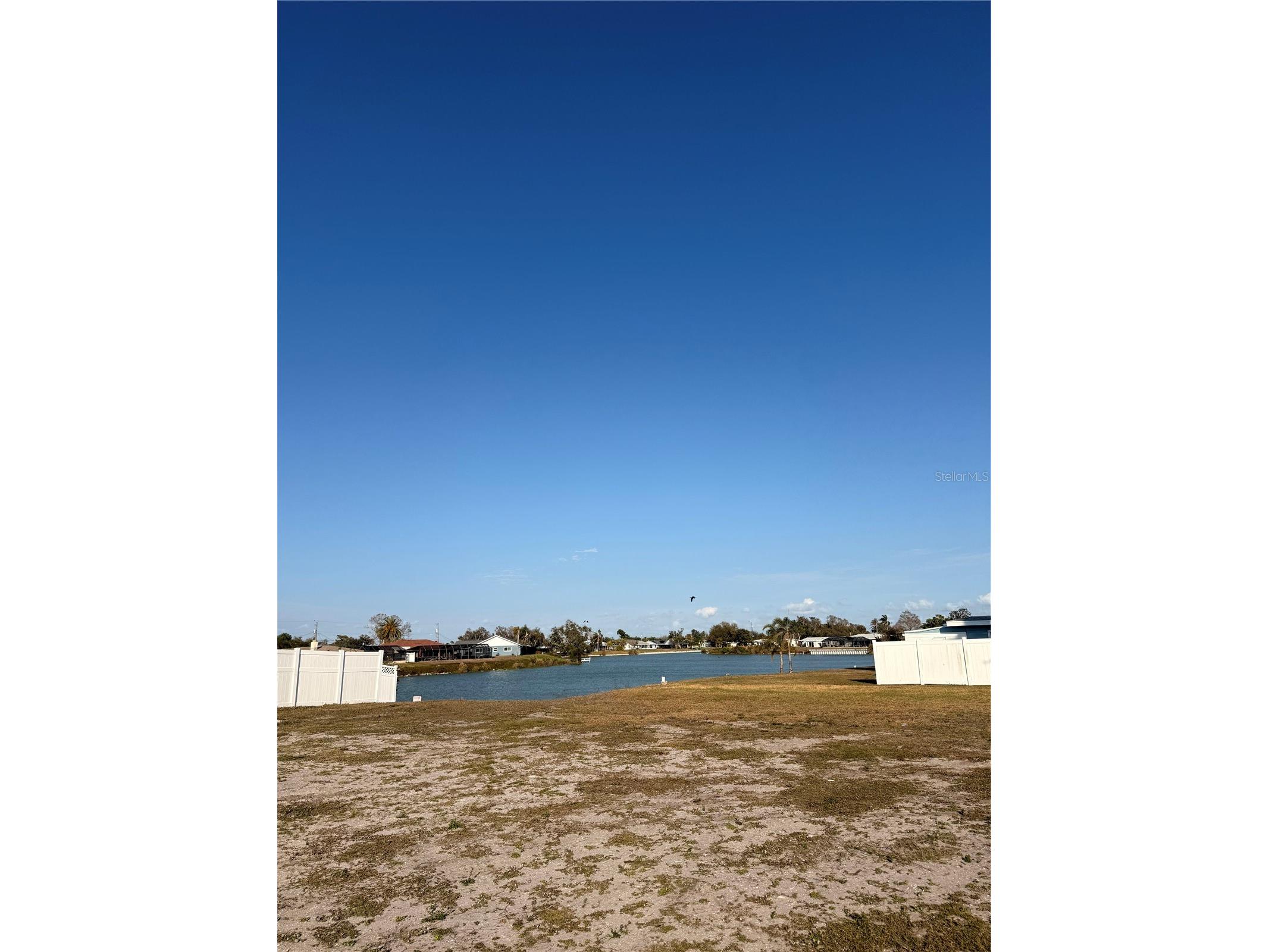 303 Shamrock Boulevard Venice FL 34293 N6142968 image1