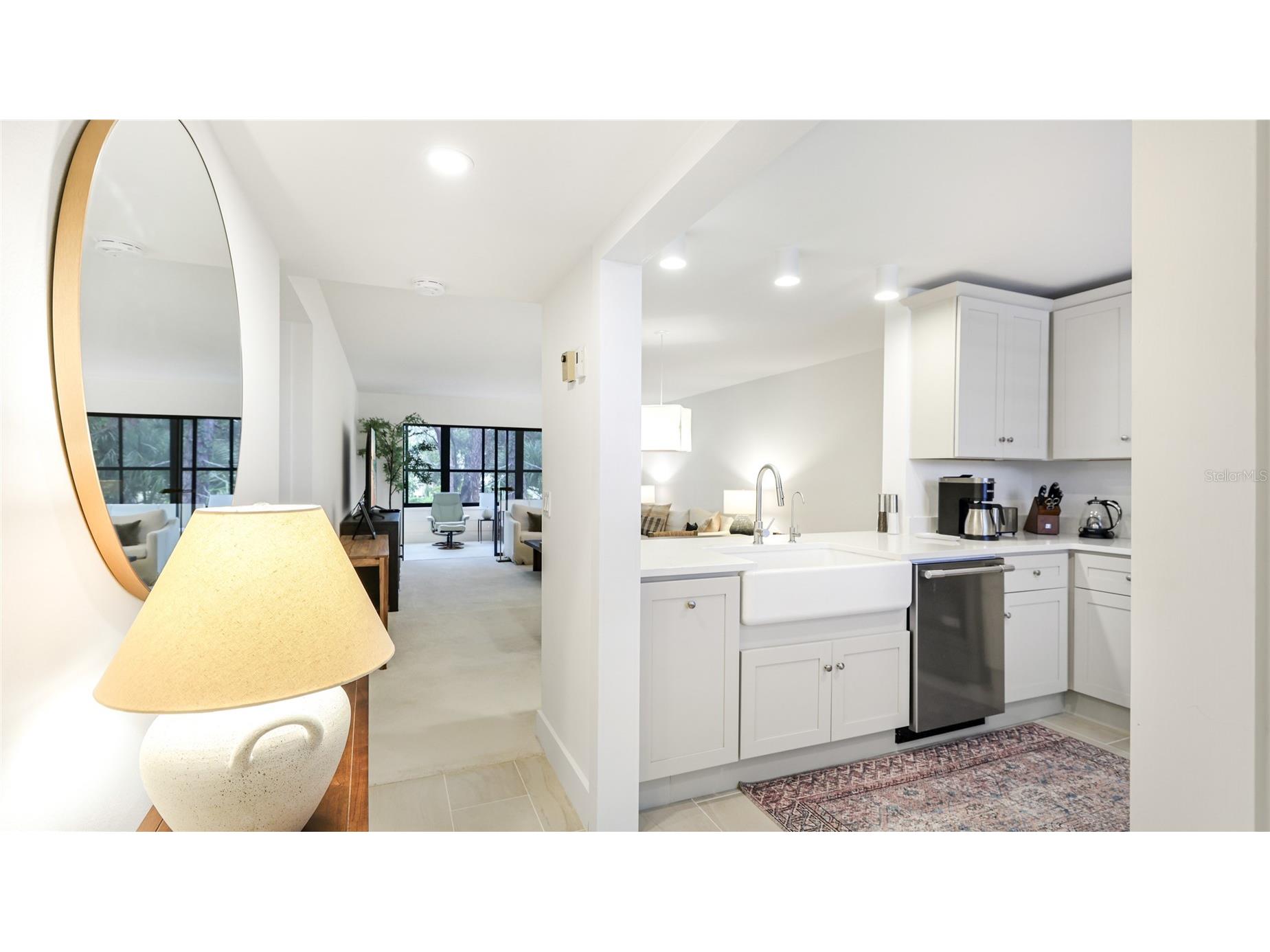 303 Springdale Drive #303 Bradenton FL 34210 A4691252 image3